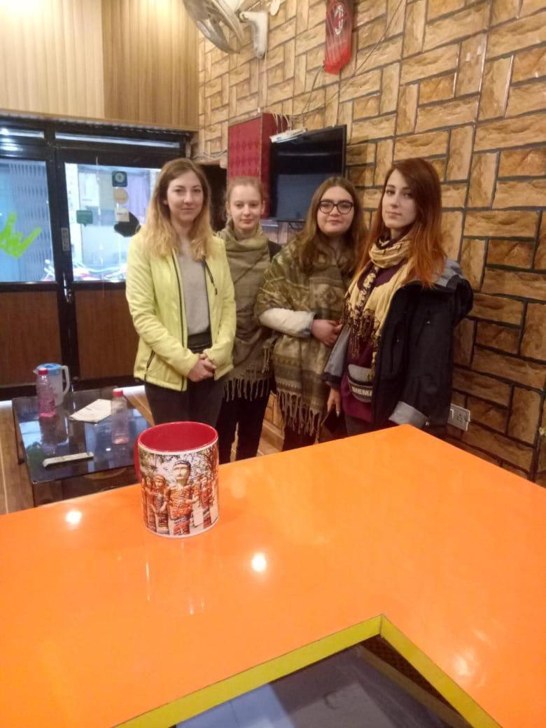 Wow Backpackers Hostels Амритсар Экстерьер фото