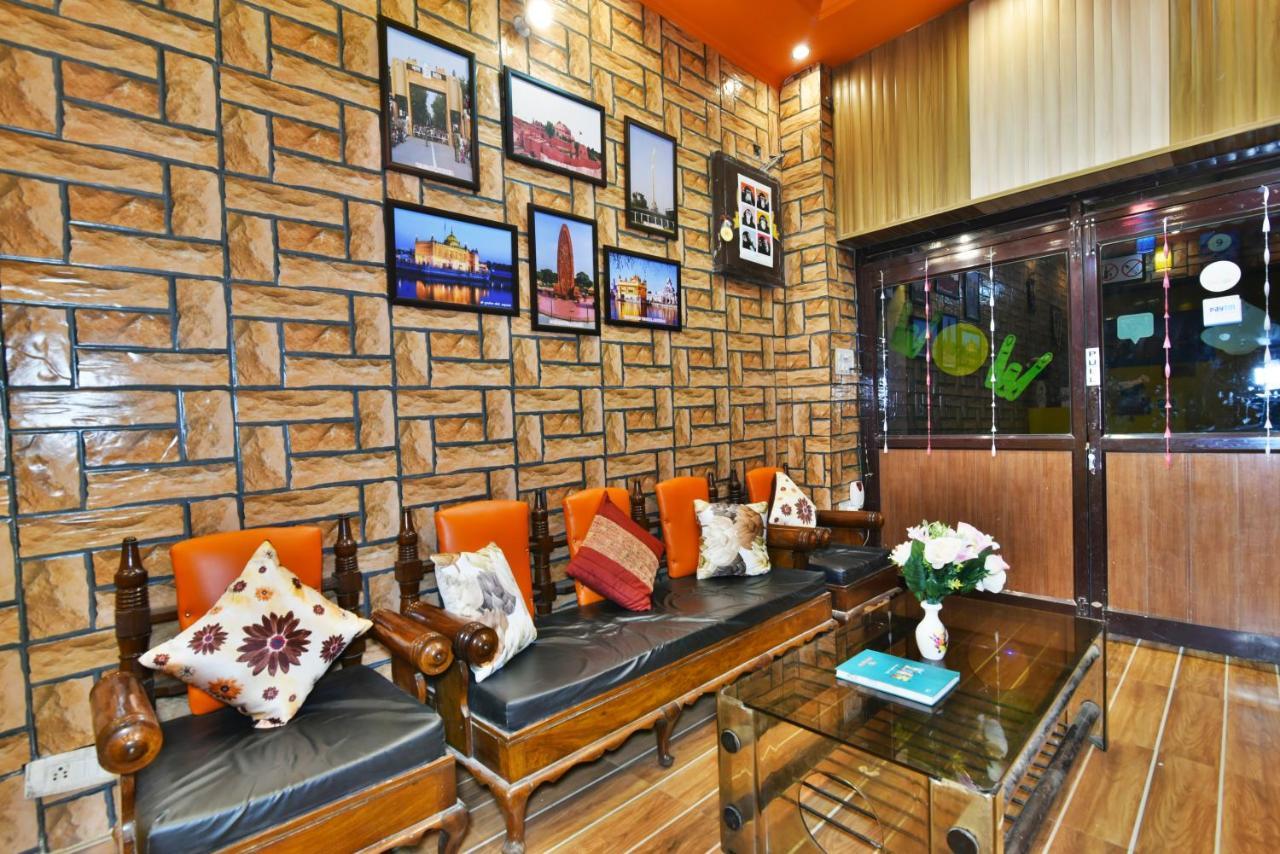 Wow Backpackers Hostels Амритсар Экстерьер фото