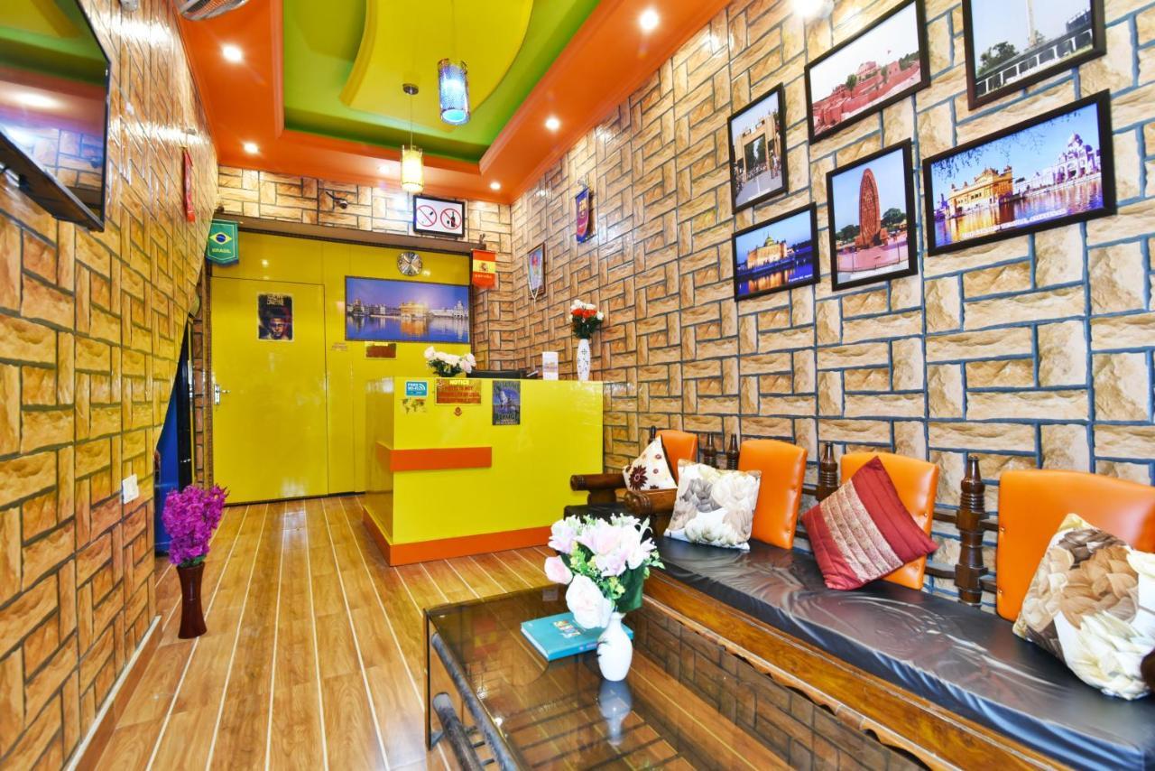 Wow Backpackers Hostels Амритсар Экстерьер фото